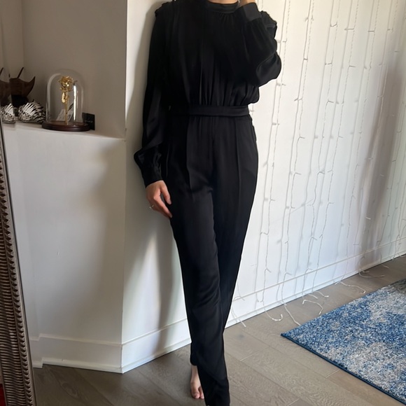 Veronica Beard Kavia Jumpsuit in Black 4 - Picture 8 of 11